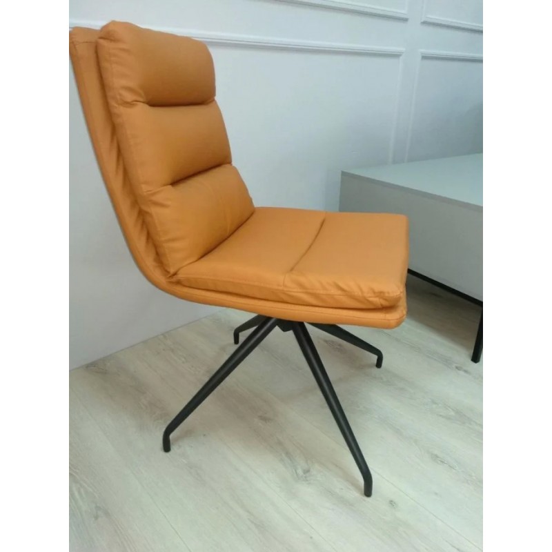 Cтілець CLIFF чорний каркас/помаранчевий Intarsio