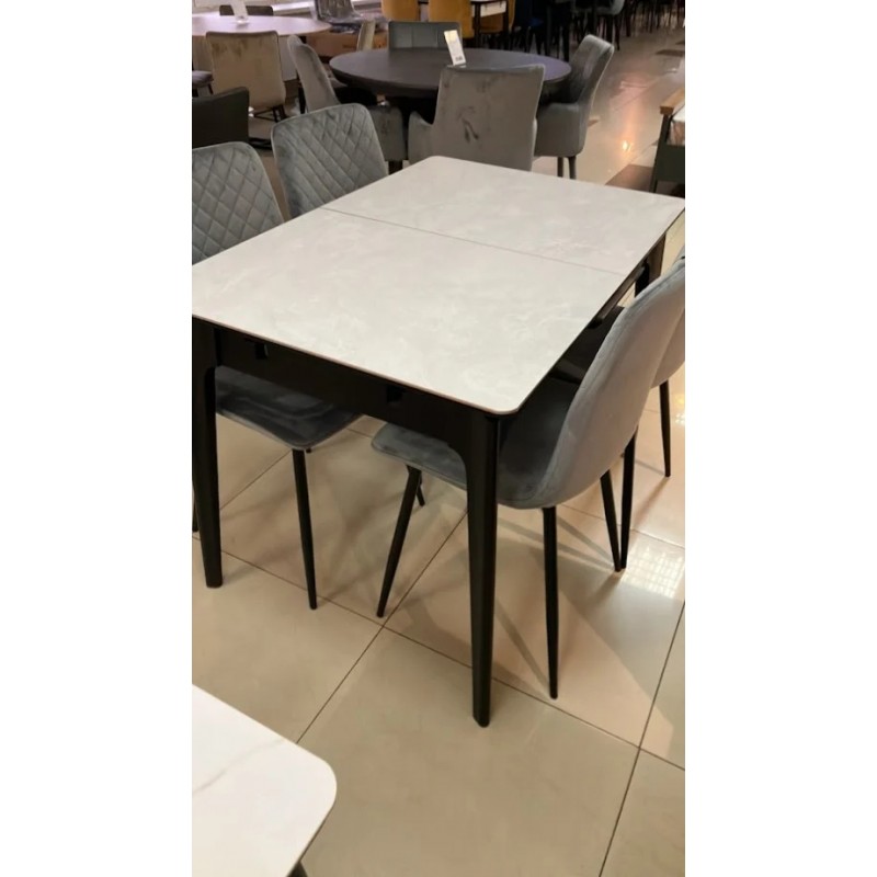 Стіл обідній розкладний BERLIN CERAMIC 111(140)*75 сірий глянець / чорний каркас Intarsio