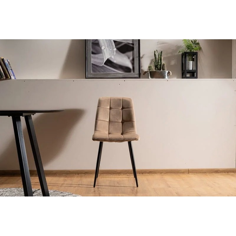 Стілець MILA VELVET чорний каркас / беж BLUVEL 28 Signal