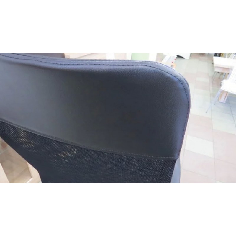 Компютерне крісло поворотне Q-025 Чорний OBRQ025Z Signal