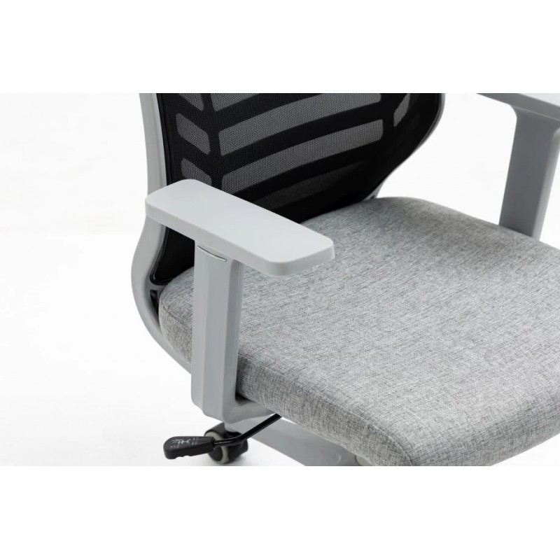 Комп'ютерне крісло поворотне Q-320 Чорний/Сірий OBRQ320CS Signal