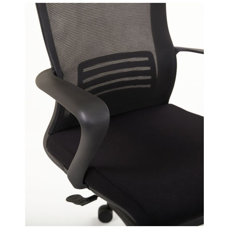 Крісло Titan HR Black/Black AMF Крісло Titan HR Black/Black AMF