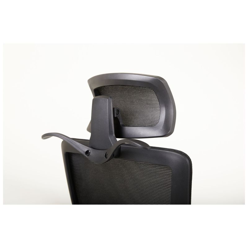 Крісло Titan HR Black/Black AMF Крісло Titan HR Black/Black AMF