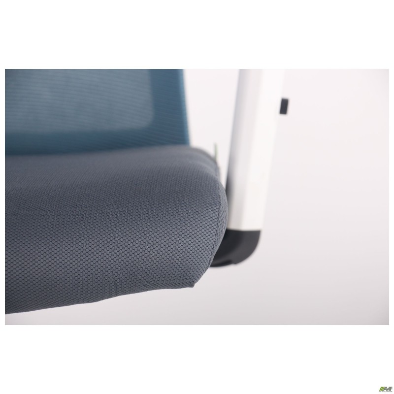 Крісло Uran White HR сидіння Нест-08 сіра/спинка Сітка SL-18 аквамарін AMF