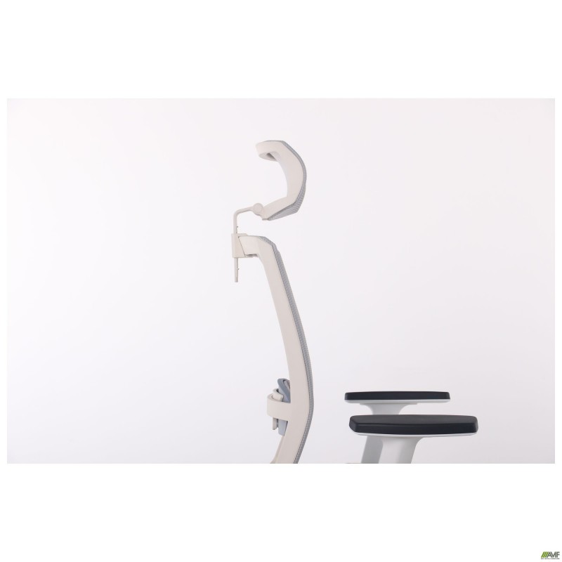 Крісло Uran White HR сидіння Нест-19 св.сіра/спинка Сітка SL-01 св.сіра AMF