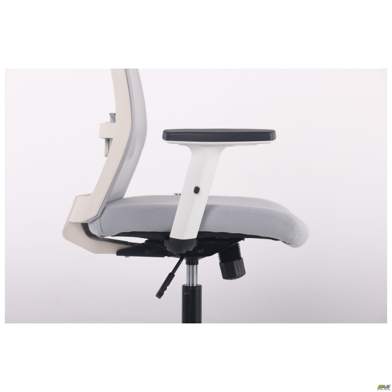 Крісло Uran White HR сидіння Нест-19 св.сіра/спинка Сітка SL-01 св.сіра AMF