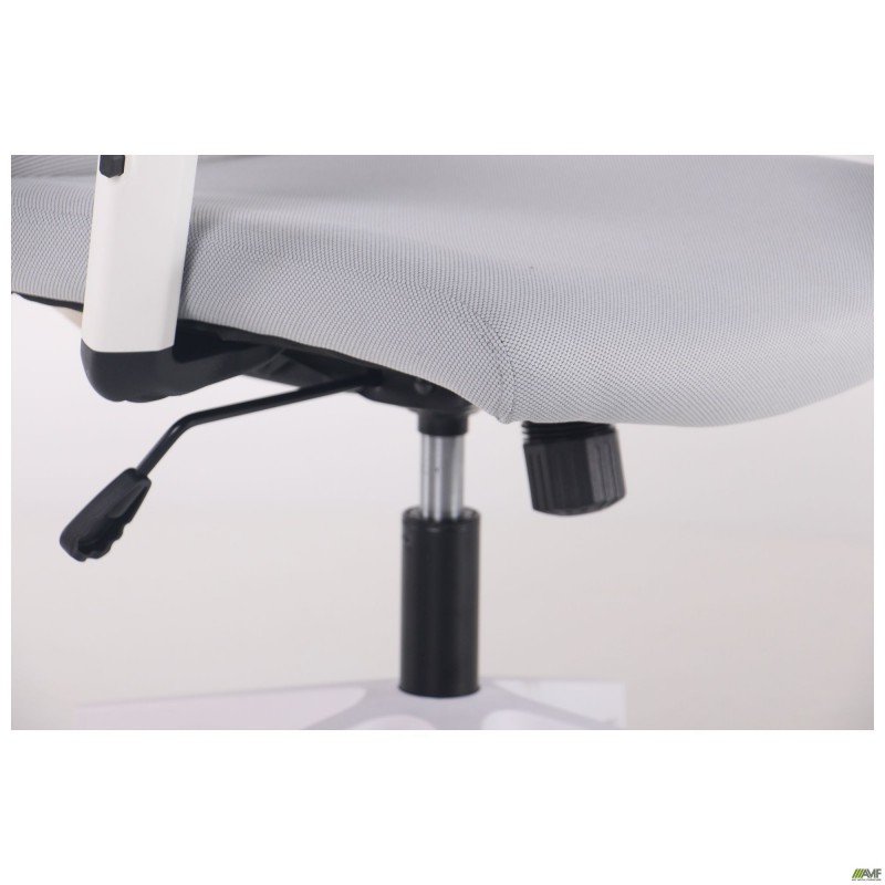 Крісло Uran White сидіння Нест-19 св.сіра/спинка Сітка SL-01 св.сіра AMF