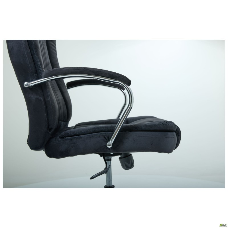 Крісло керівника Julian velvet black AMF
