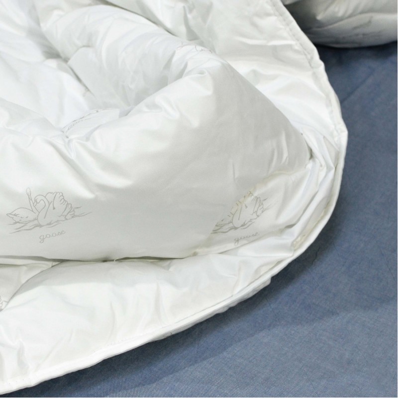 Ковдра стьобана Лебединий пух Вилюта Soft 140х205