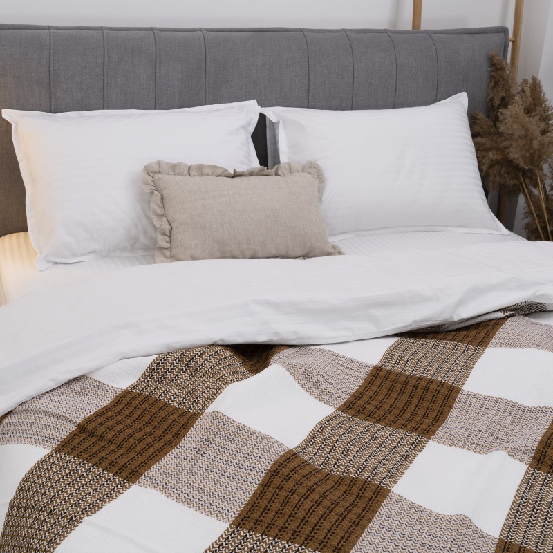 Покривало жакардове клітчате Коричневе 150х210