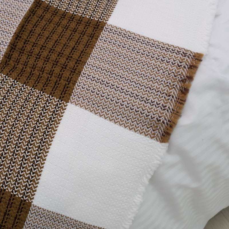 Покривало жакардове клітчате Коричневе 150х210